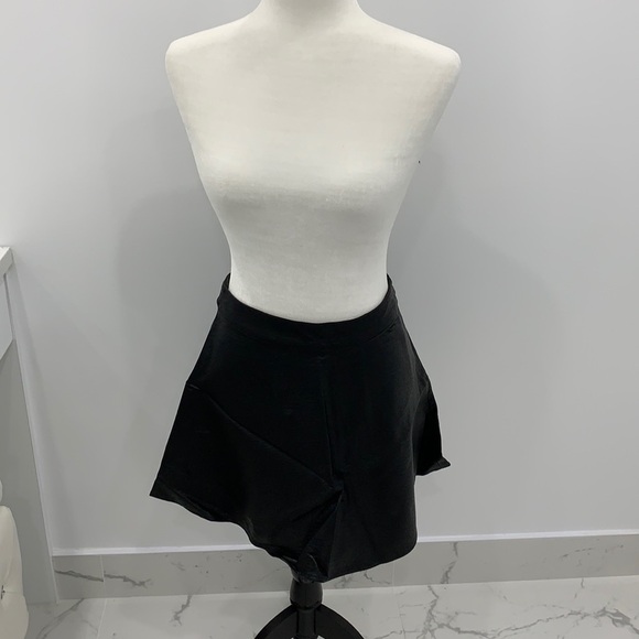 👗Faux leather skater skirt - Picture 1 of 2